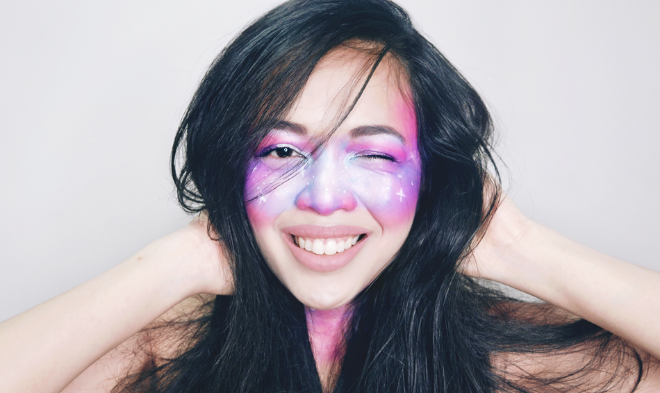 galaxy girl freckles makeup look tutorial