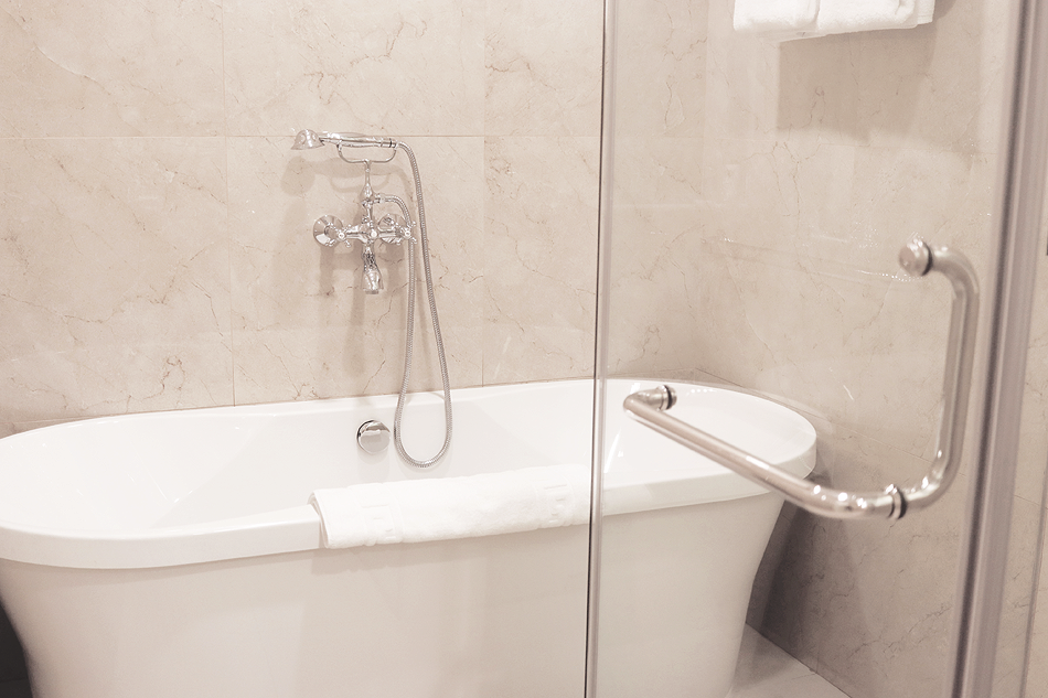 rizal park hotel review rooms bathtub